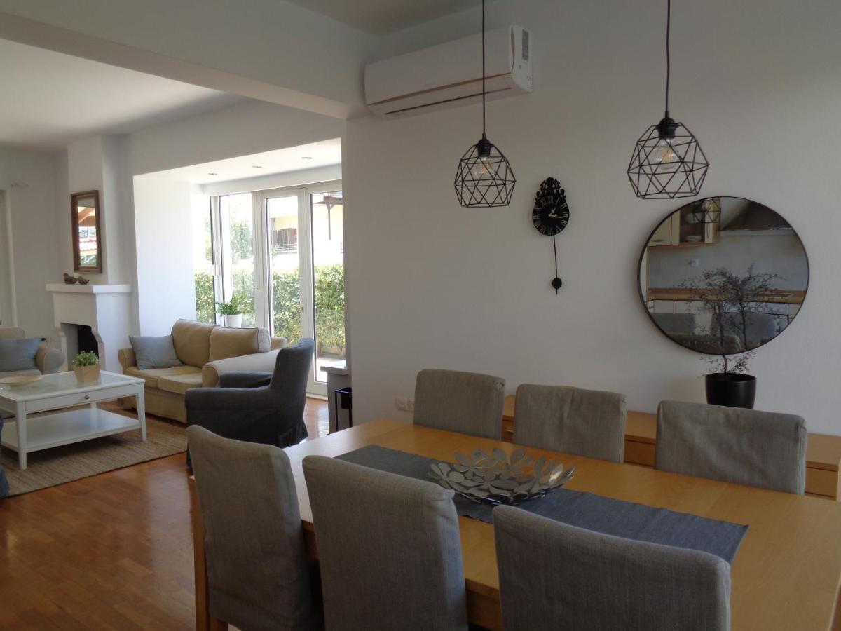 Beach House 30 Ялиссос Экстерьер фото